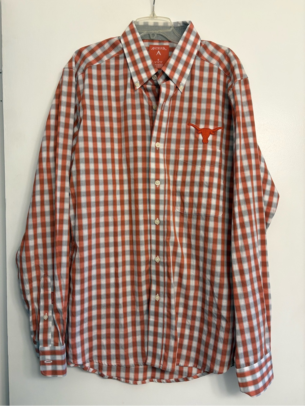 Men’s University of Texas Longhorns Antigua Plaid Button Up Shirt Size Medium